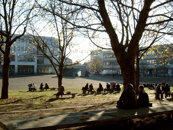 Staats- und Universitätsbibliothek Göttingen 4v25